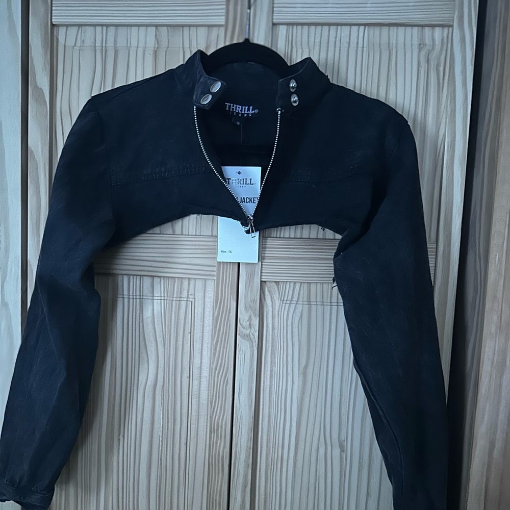 Thrill Black 1/2 Cool and stylish Jean Jacket/new with tags